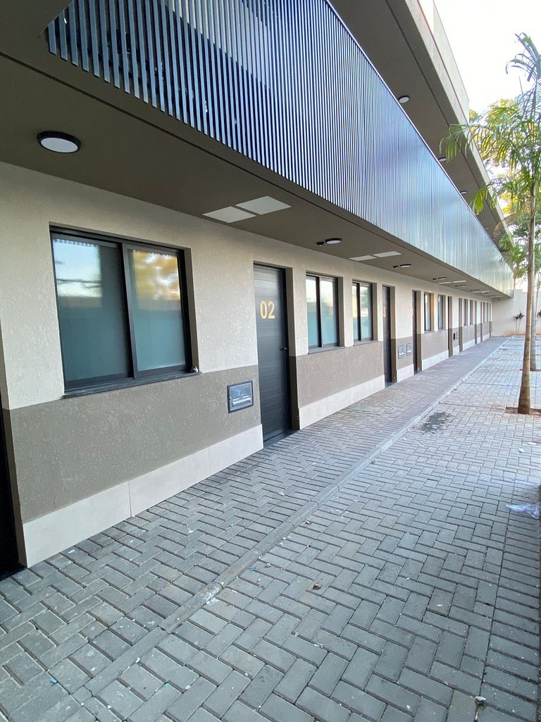 Studio 24 – Superior Clean e Equipado com Estacionamento