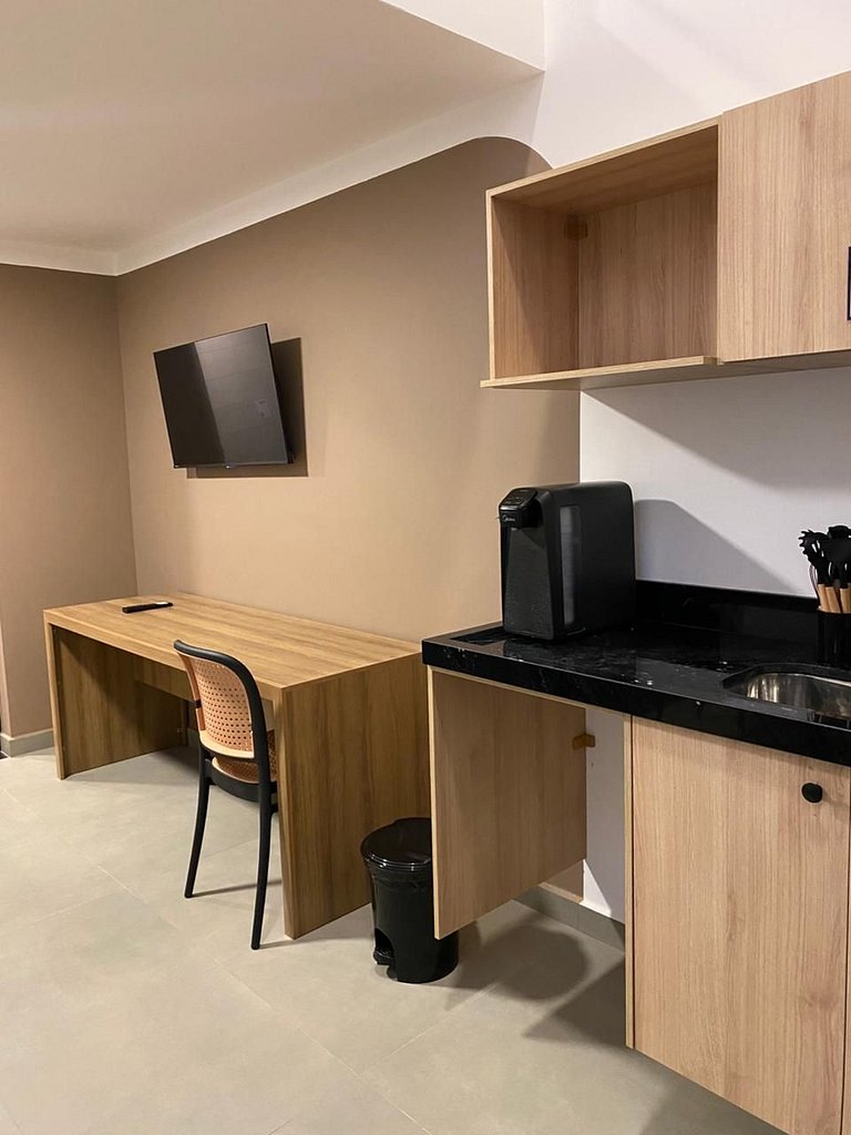 Studio 21 mezanino, ar, cozinha e sef check-in
