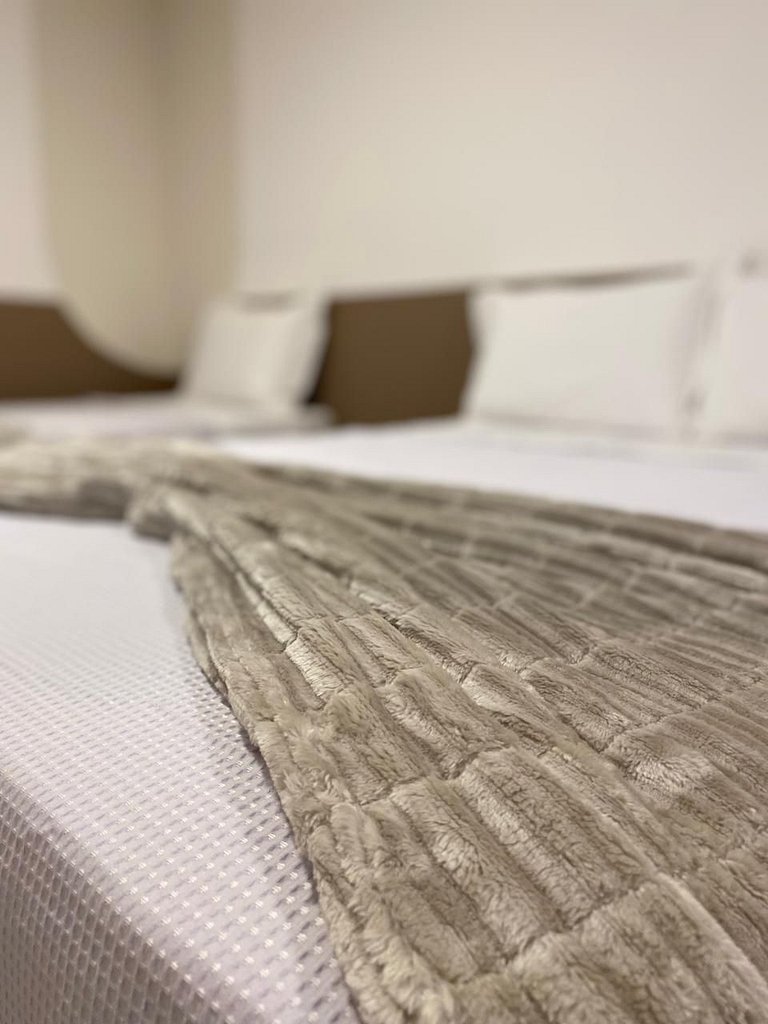 Studio 21 – Andar Superior Moderno com Estacionamento – Cent