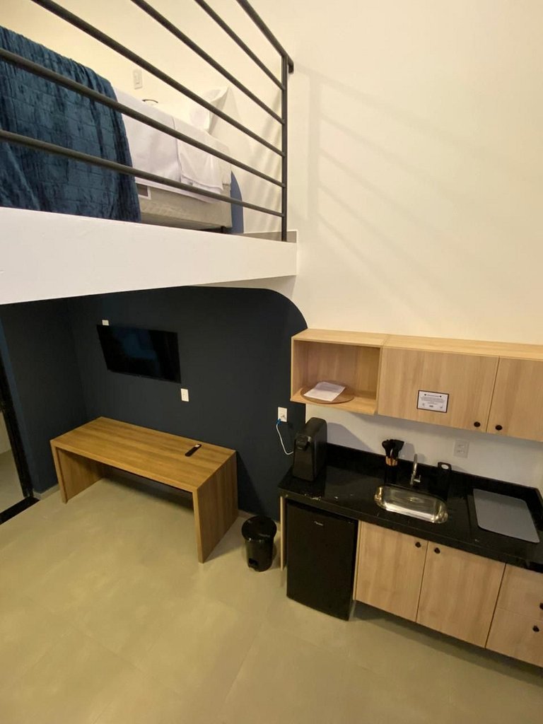 Studio 25 mezanino, cama aconchegante e ar