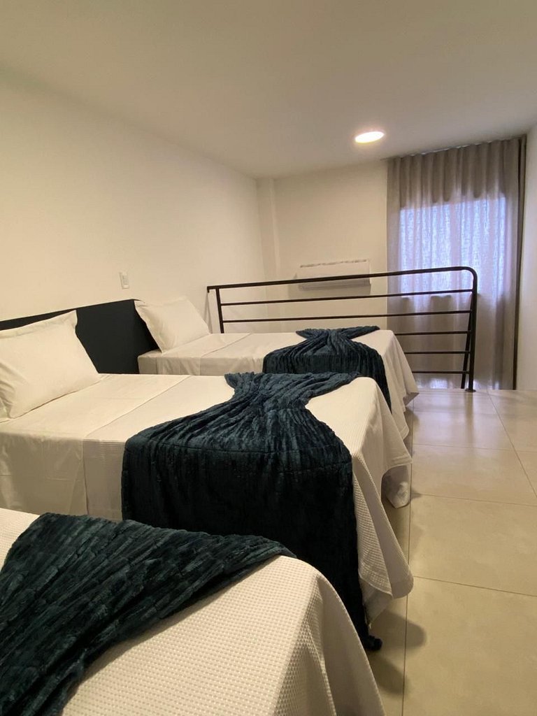 Studio 25 mezanino, cama aconchegante e ar