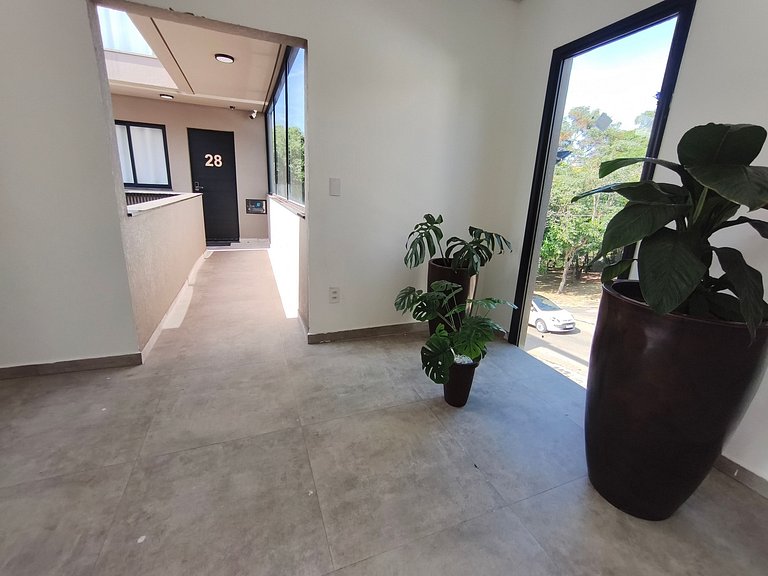 ST2 | Conforto e Charme Completo | AC | Vaga externa