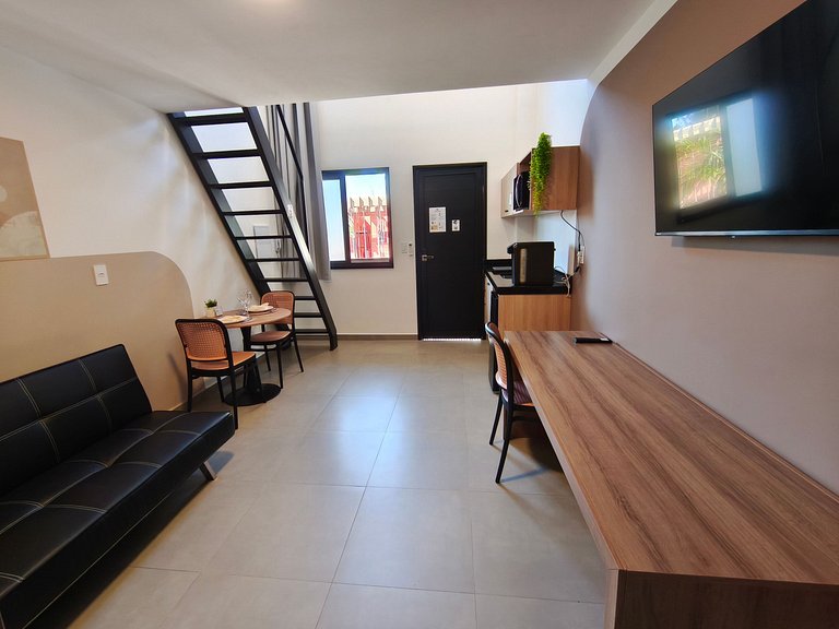 Studio 20 mezanino, self check-in e vaga