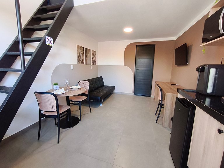 Studio 21 mezanino, ar, cozinha e sef check-in