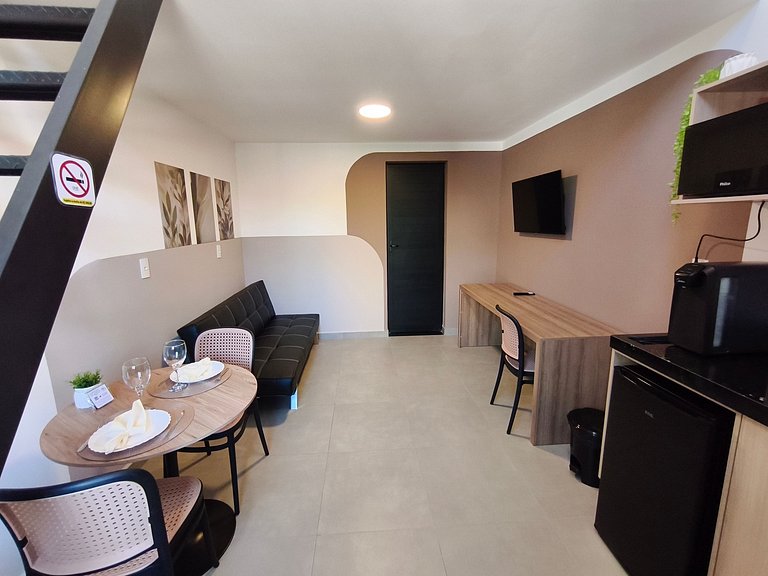 Studio 21 mezanino, ar, cozinha e sef check-in