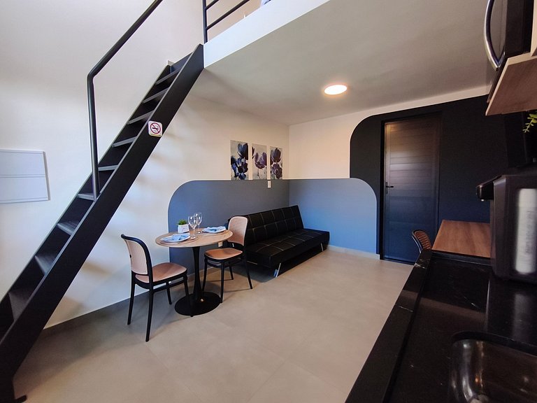 Studio 25 mezanino, cama aconchegante e ar
