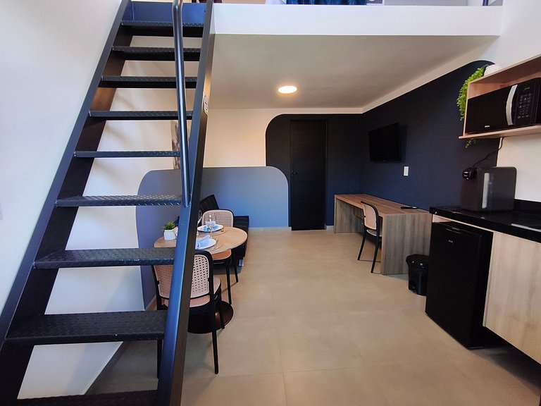 Studio 25 mezanino, cama aconchegante e ar